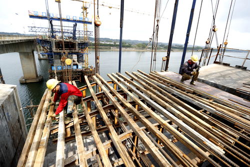 赣江大桥扩建工程建设勘察双驱发力，工程提速有据可依